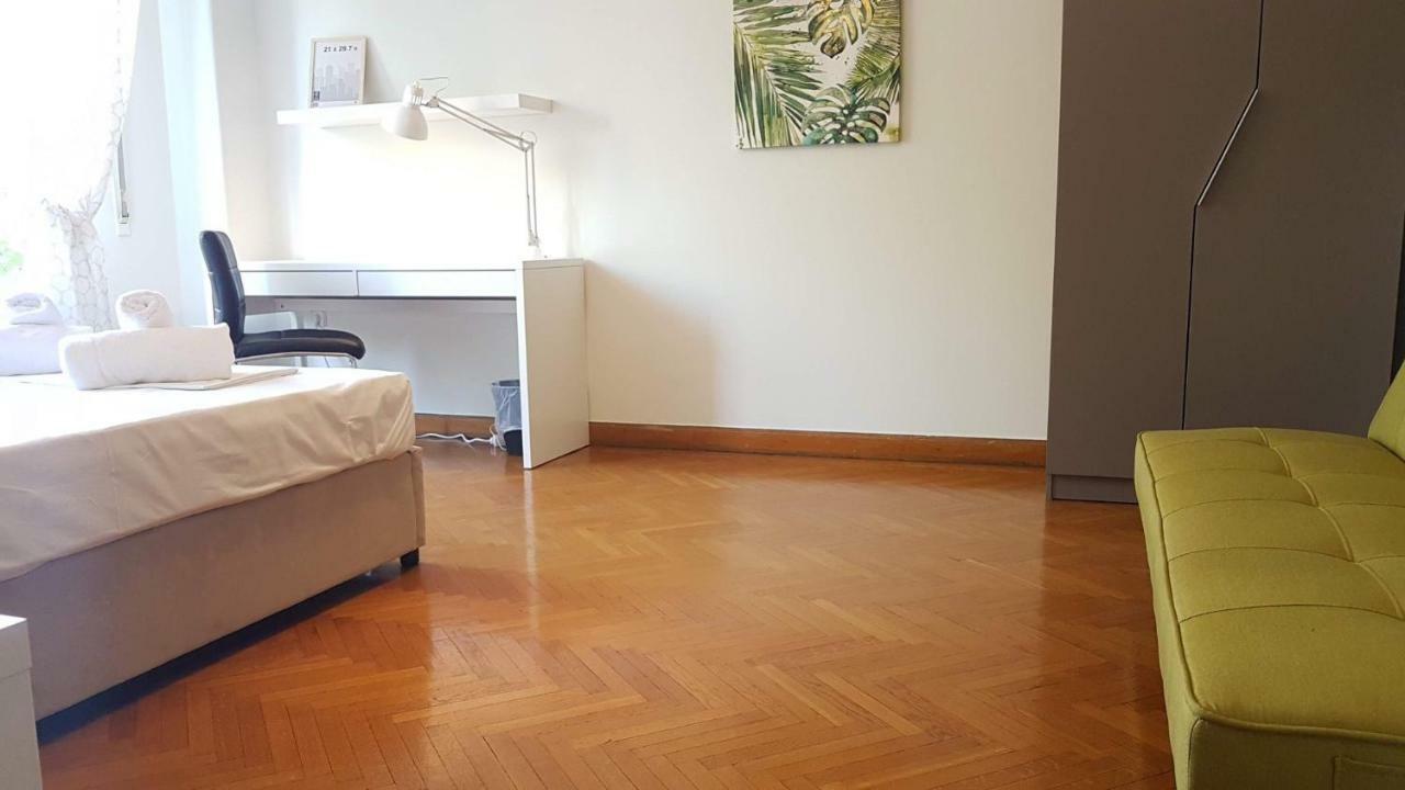 Violet Errathens Apartment - Athens Center, 7 Bd, 3 Bath Exterior photo