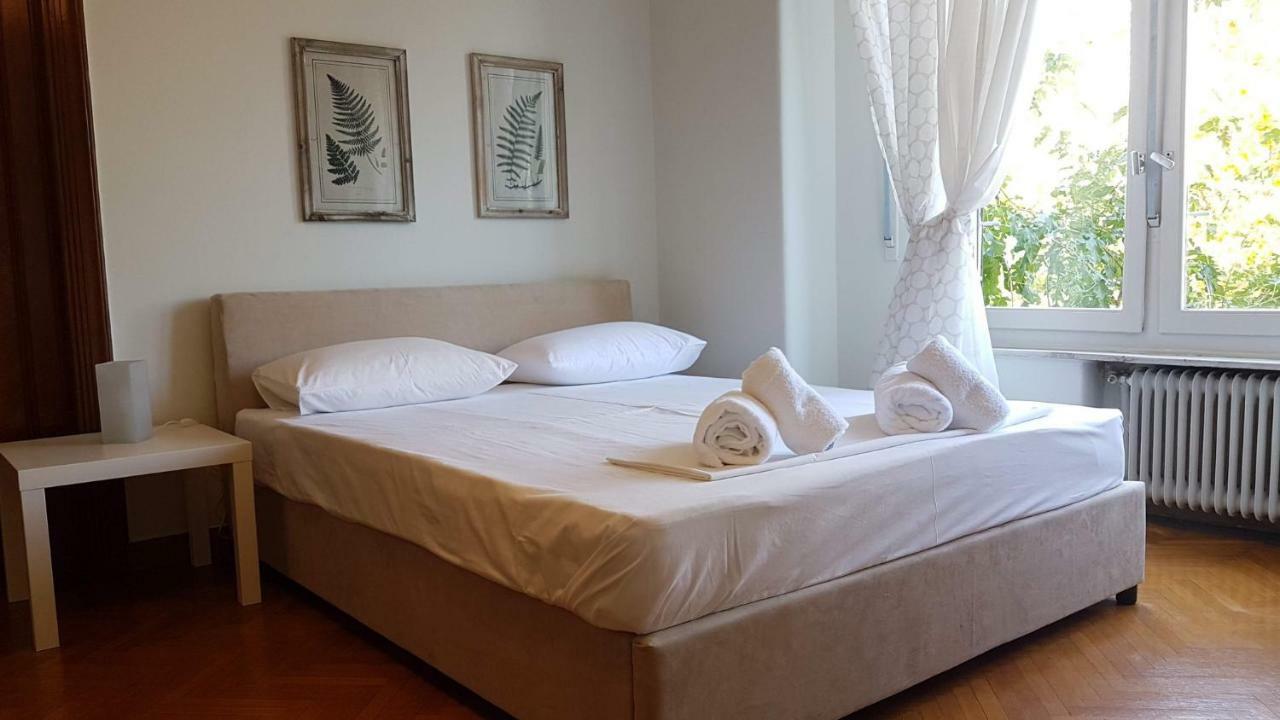 Violet Errathens Apartment - Athens Center, 7 Bd, 3 Bath Exterior photo