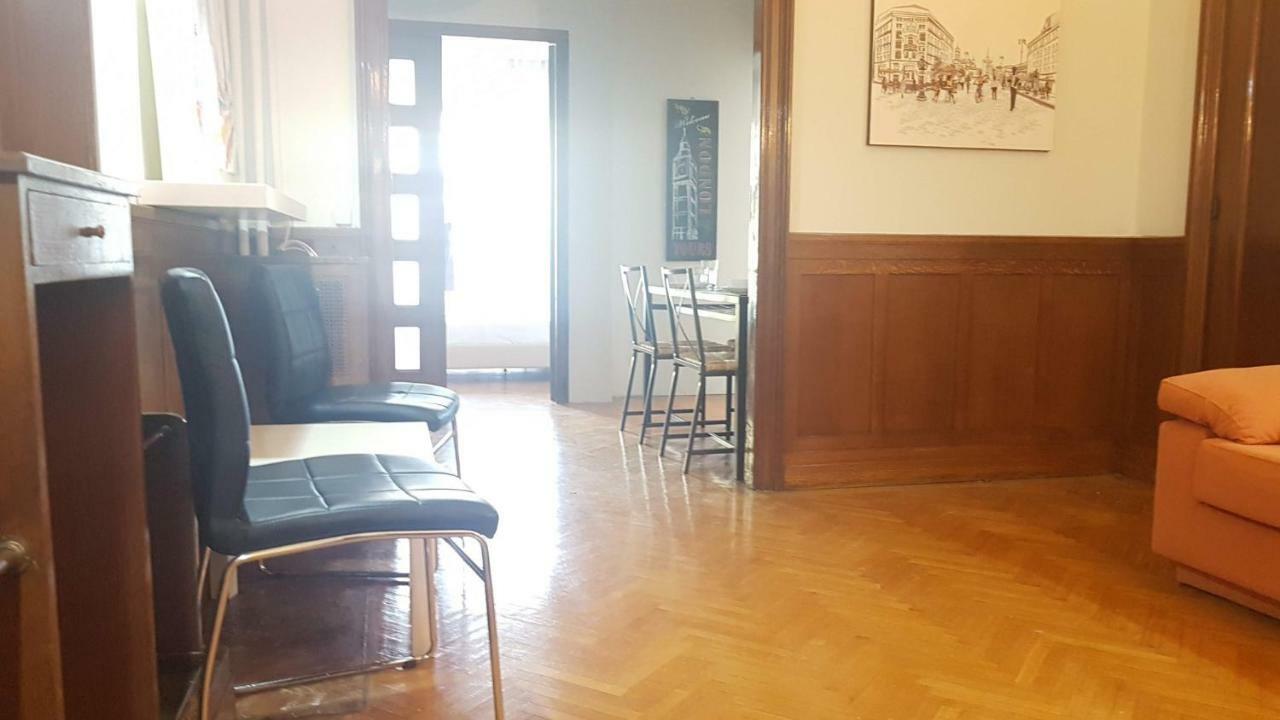 Violet Errathens Apartment - Athens Center, 7 Bd, 3 Bath Exterior photo