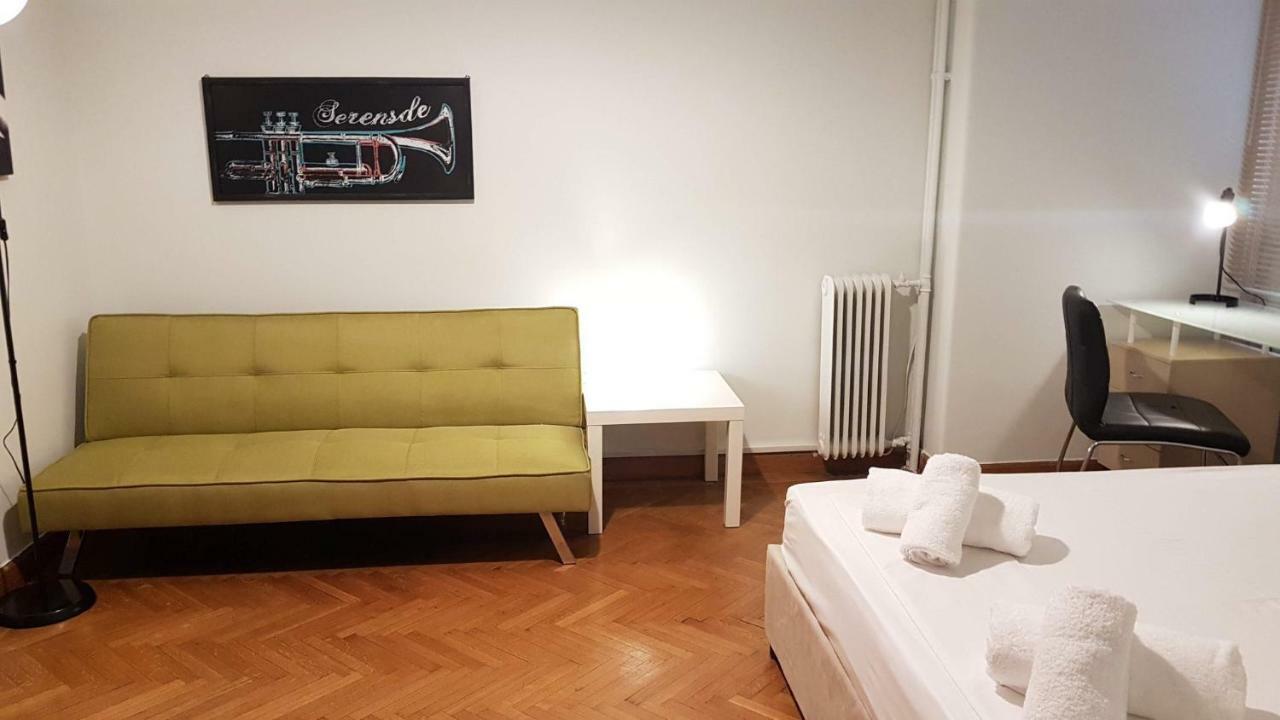 Violet Errathens Apartment - Athens Center, 7 Bd, 3 Bath Exterior photo