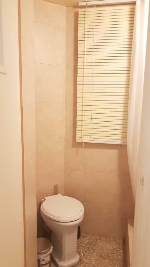 Violet Errathens Apartment - Athens Center, 7 Bd, 3 Bath Exterior photo