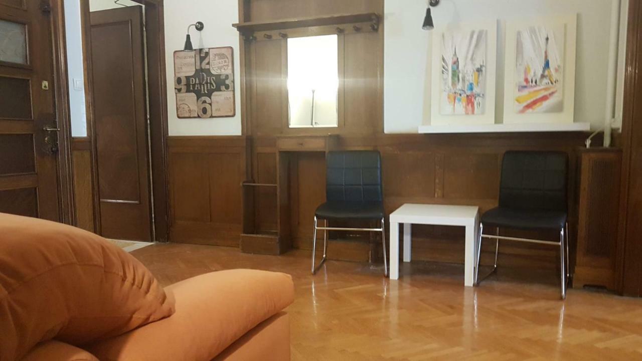 Violet Errathens Apartment - Athens Center, 7 Bd, 3 Bath Exterior photo